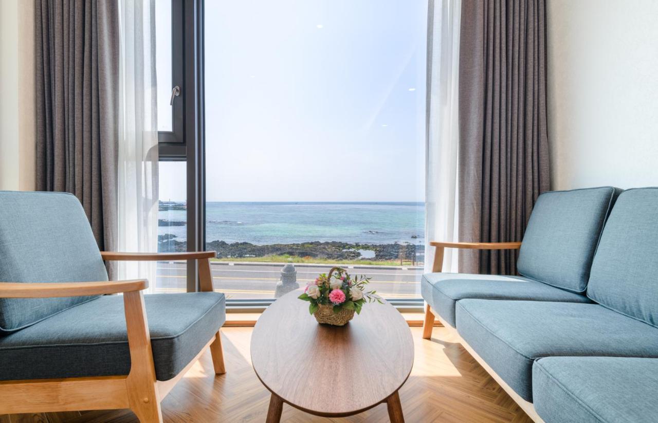 Hotel Mer Bleue Jeju Exterior photo