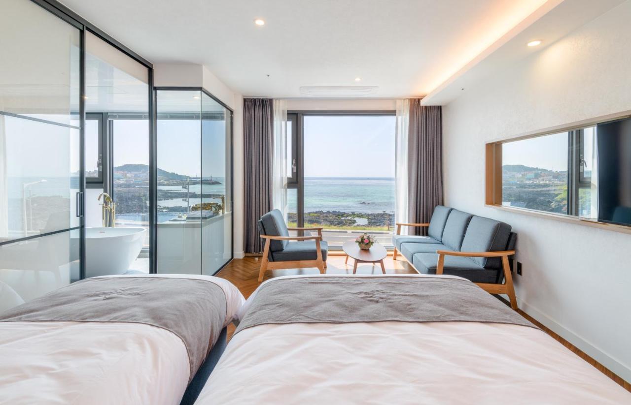 Hotel Mer Bleue Jeju Exterior photo